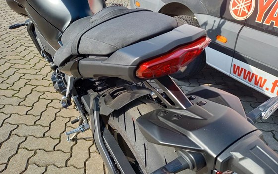 Gebrauchtmotorrad Yamaha MT-10 - Bild 11
