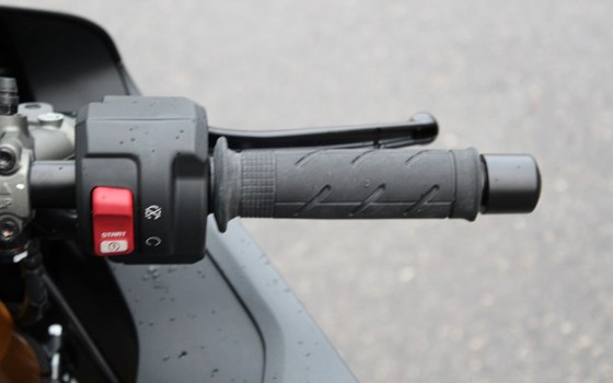 Neufahrzeug Honda CBR1000RR-R Fireblade SP - Bild 10