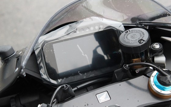 Neufahrzeug Honda CBR1000RR-R Fireblade SP - Bild 12