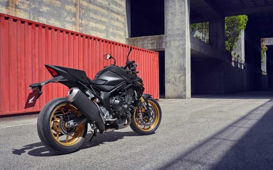 Gebrauchtmotorrad Honda CB1000 Hornet SP - Bild 18