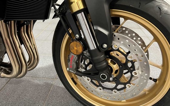 Gebrauchtmotorrad Honda CB1000 Hornet SP - Bild 8