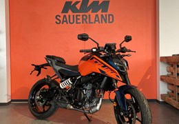 Neumotorrad KTM 125 Duke