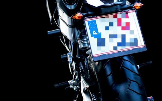 Gebrauchtmotorrad KTM 990 Super Duke - Bild 3