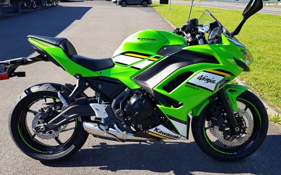 Neufahrzeug Kawasaki Ninja 650 KRT - Bild 4