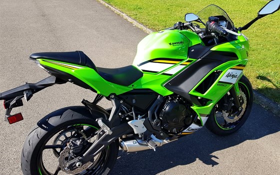 Neufahrzeug Kawasaki Ninja 650 KRT - Bild 6
