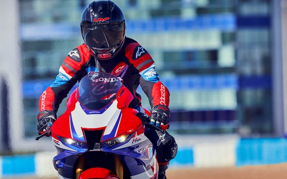 Neufahrzeug Honda CBR1000RR-R Fireblade SP - Bild 13