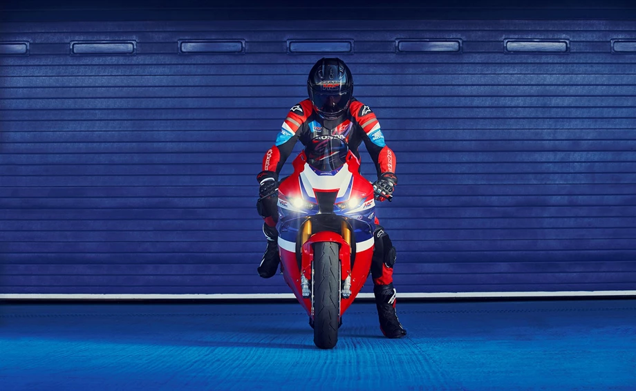 Offer Honda CBR1000RR-R Fireblade SP Bild 15: Offer Honda CBR1000RR-R Fireblade SP