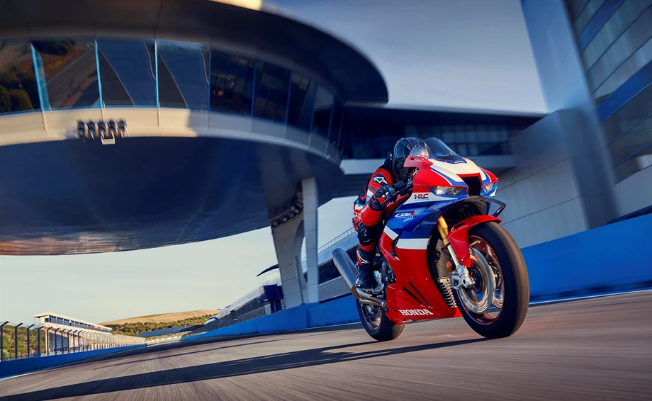 Offer Honda CBR1000RR-R Fireblade SP Bild 9: Offer Honda CBR1000RR-R Fireblade SP