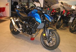 Neumotorrad Honda CB750 Hornet