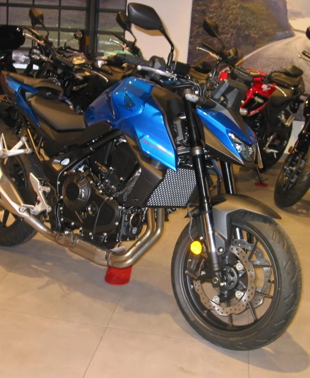Honda CB750 Hornet<br />*Aktion Führerscheinzuschuß