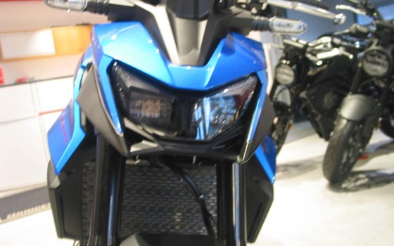 Neufahrzeug Honda CB750 Hornet - Bild 7