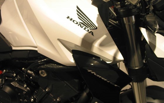 Neufahrzeug Honda CB1000 Hornet - Bild 17