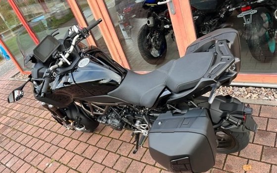 Neufahrzeug Yamaha Niken GT - Bild 6