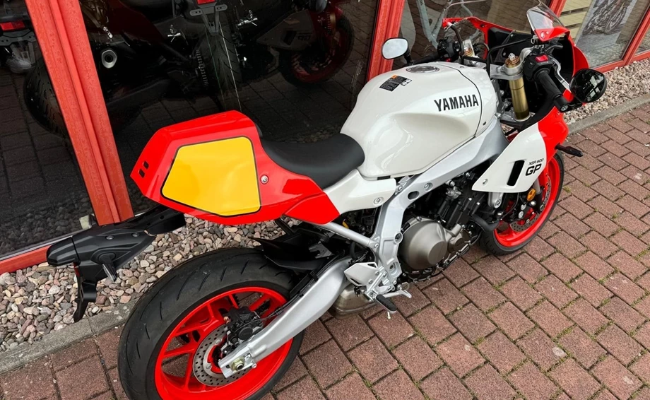 Angebot Yamaha XSR900 GP Bild 4: Angebot Yamaha XSR900 GP