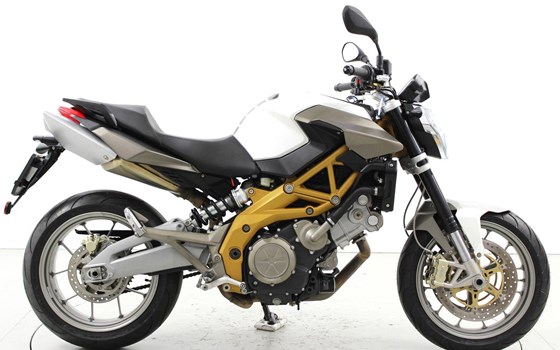 Motorrad Occasion Aprilia Shiver 750 - Bild 4
