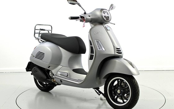 Motorrad Occasion Piaggio MP3 300 Sport - Bild 2