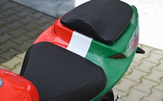 Gebrauchtmotorrad Aprilia RSV 1000 Tuono - Bild 7