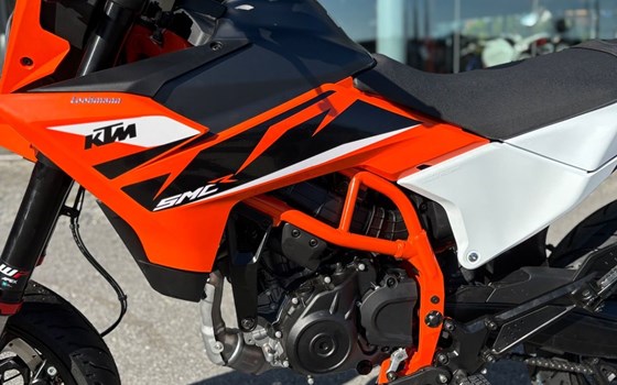 Neufahrzeug KTM 125 SMC R - Bild 17
