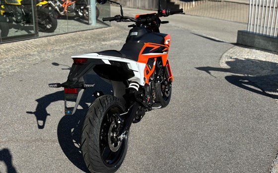 Neufahrzeug KTM 125 SMC R - Bild 8