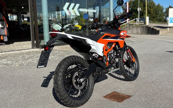 Neufahrzeug KTM 125 Enduro R - Bild 7