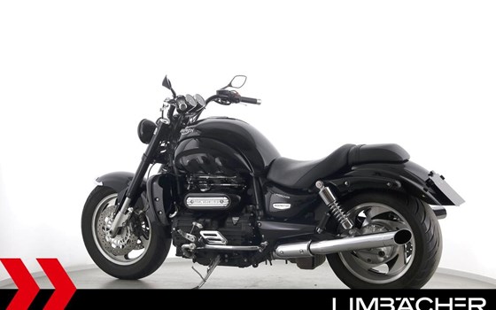 Gebrauchtmotorrad Triumph Rocket III - Bild 6