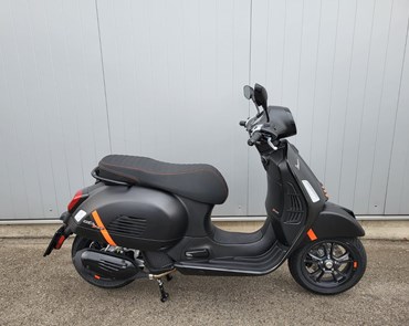 Vespa GTS 300 Super Sport