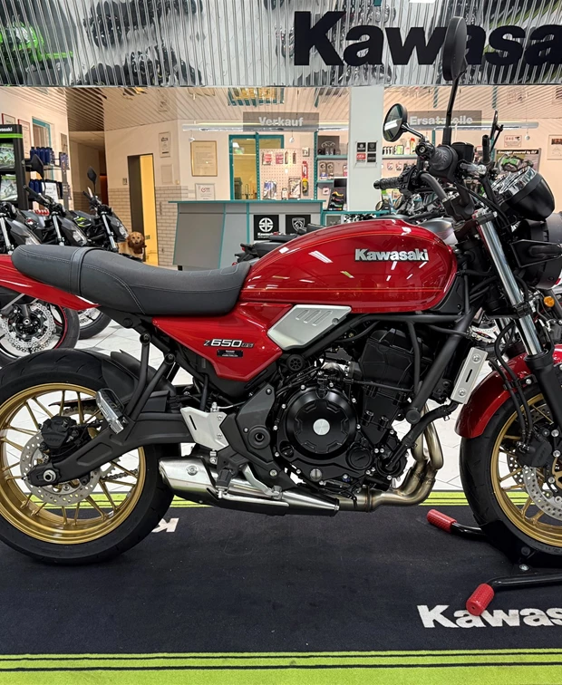 Kawasaki Z650 RS<br />4Jahre Garantie / Traktionskontrolle