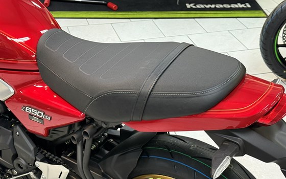 Neufahrzeug Kawasaki Z650 RS - Bild 18