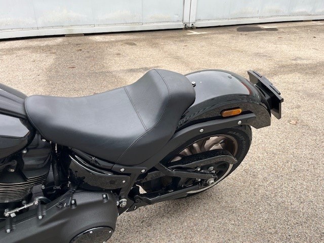 Harley-Davidson Softail Low Rider S FXLRS (Vivid Black) - Bild 13