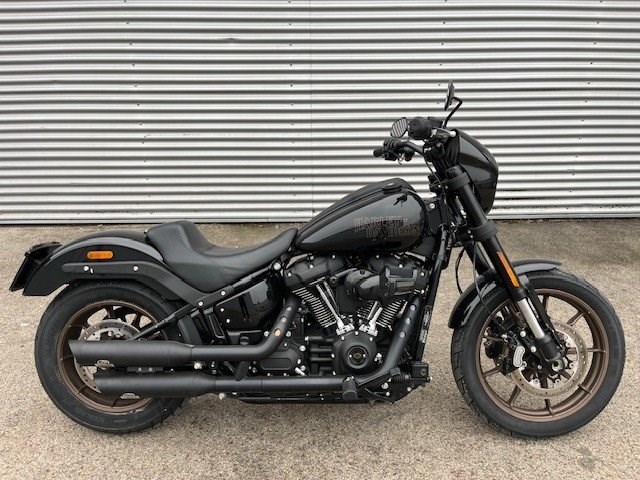 Harley-Davidson Softail Low Rider S FXLRS (Vivid Black) - Bild 2