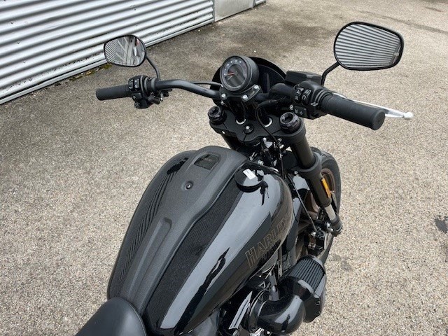 Harley-Davidson Softail Low Rider S FXLRS (Vivid Black) - Bild 5