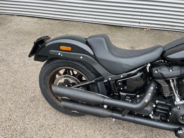 Harley-Davidson Softail Low Rider S FXLRS (Vivid Black) - Bild 6