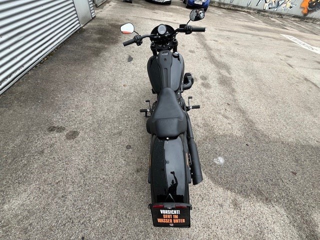 Harley-Davidson Softail Low Rider S FXLRS (Vivid Black) - Bild 9