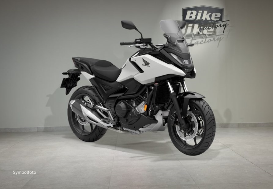 Honda NC750X (Matt Pearl Glare White)