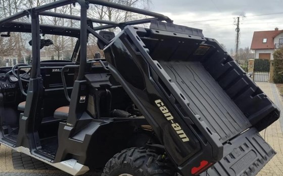 Gebrauchtmotorrad Can-Am Defender HD8 - Bild 5