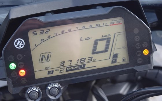 Gebrauchtmotorrad Yamaha MT-10 - Bild 6 Gebrauchtmotorrad Yamaha MT-10 - Bild 6