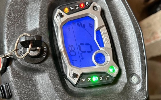 Gebrauchtmotorrad TGB Blade 1000 EFi LT 4x4 - Bild 3