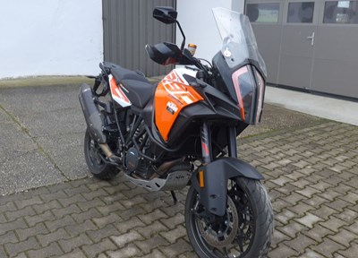 GEBRAUCHTFAHRZEUG KTM 1290 Super Adventure S