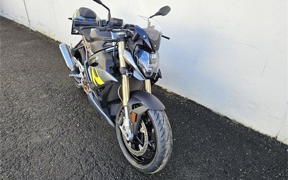 Gebrauchtmotorrad BMW S 1000 R - Bild 2