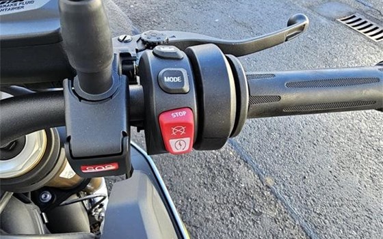 Gebrauchtmotorrad BMW S 1000 R - Bild 6