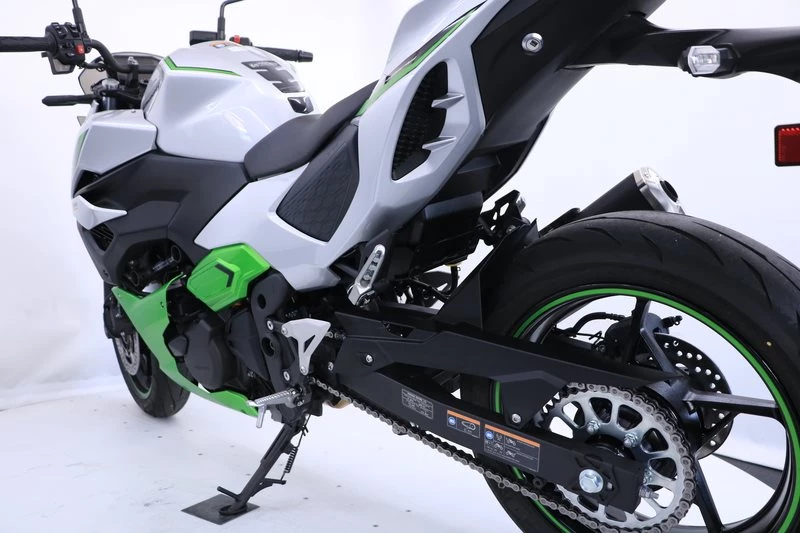 Angebot Kawasaki Z7 Hybrid Bild 13: Angebot Kawasaki Z7 Hybrid