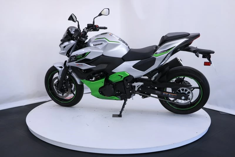 Angebot Kawasaki Z7 Hybrid Bild 4: Angebot Kawasaki Z7 Hybrid