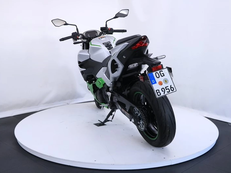 Angebot Kawasaki Z7 Hybrid Bild 5: Angebot Kawasaki Z7 Hybrid