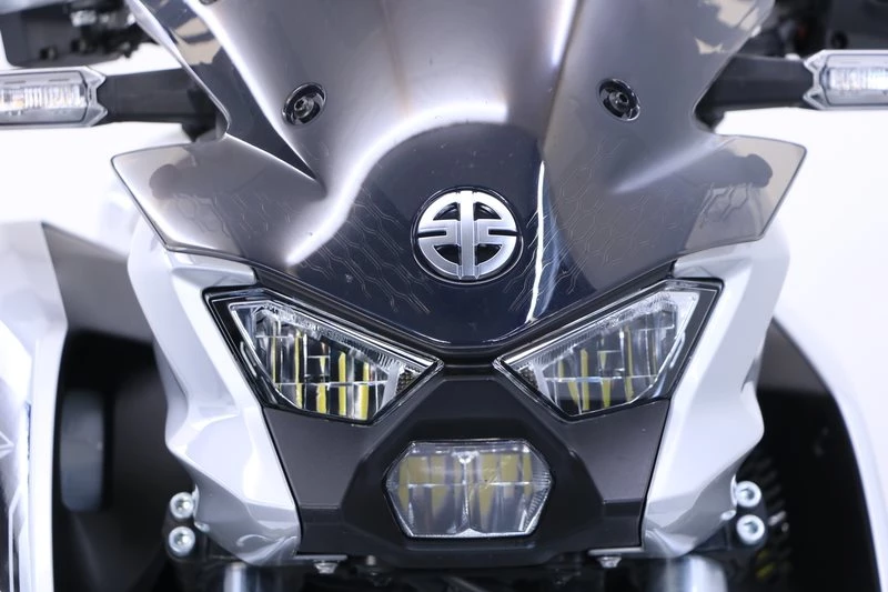 Angebot Kawasaki Z7 Hybrid Bild 9: Angebot Kawasaki Z7 Hybrid