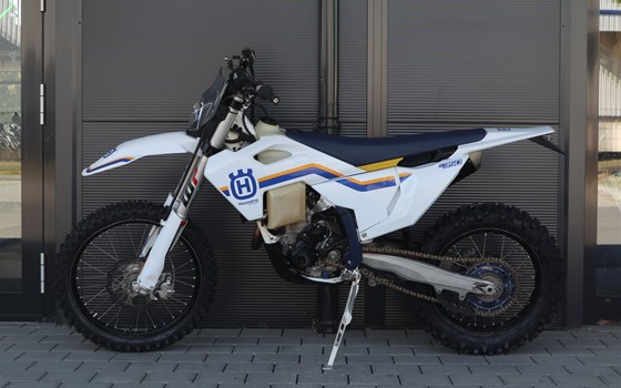 Gebrauchtmotorrad Husqvarna FE 350 Heritage - Bild 7