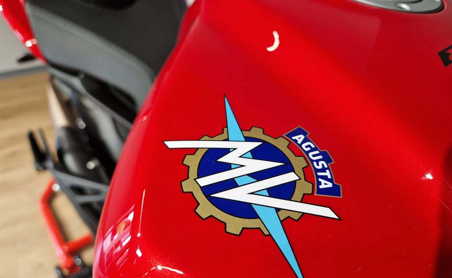 Angebot MV Agusta Brutale 800 R Bild 4: Angebot MV Agusta Brutale 800 R