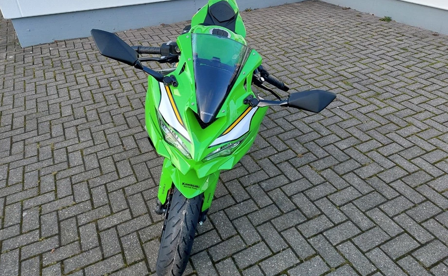 Angebot Kawasaki Ninja ZX-4RR Bild 3: Angebot Kawasaki Ninja ZX-4RR