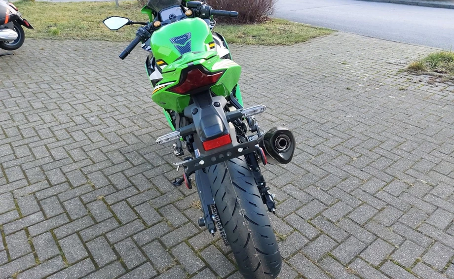 Angebot Kawasaki Ninja ZX-4RR Bild 9: Angebot Kawasaki Ninja ZX-4RR