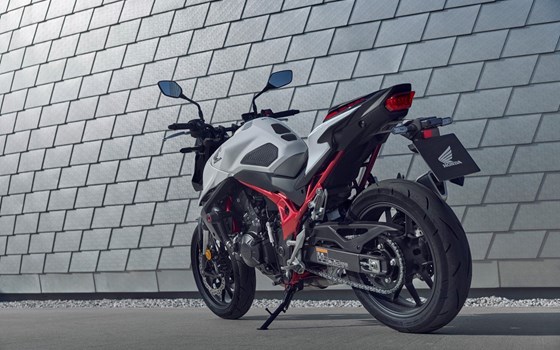 Neufahrzeug Honda CB750 Hornet - Bild 16