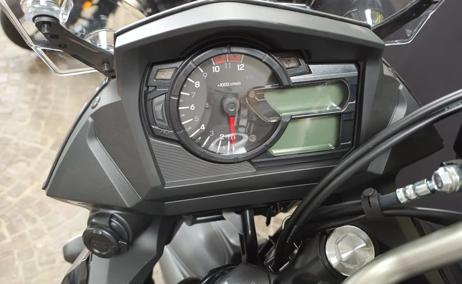 Angebot Suzuki V-Strom 650 XT Touring Bild 6: Angebot Suzuki V-Strom 650 XT Touring
